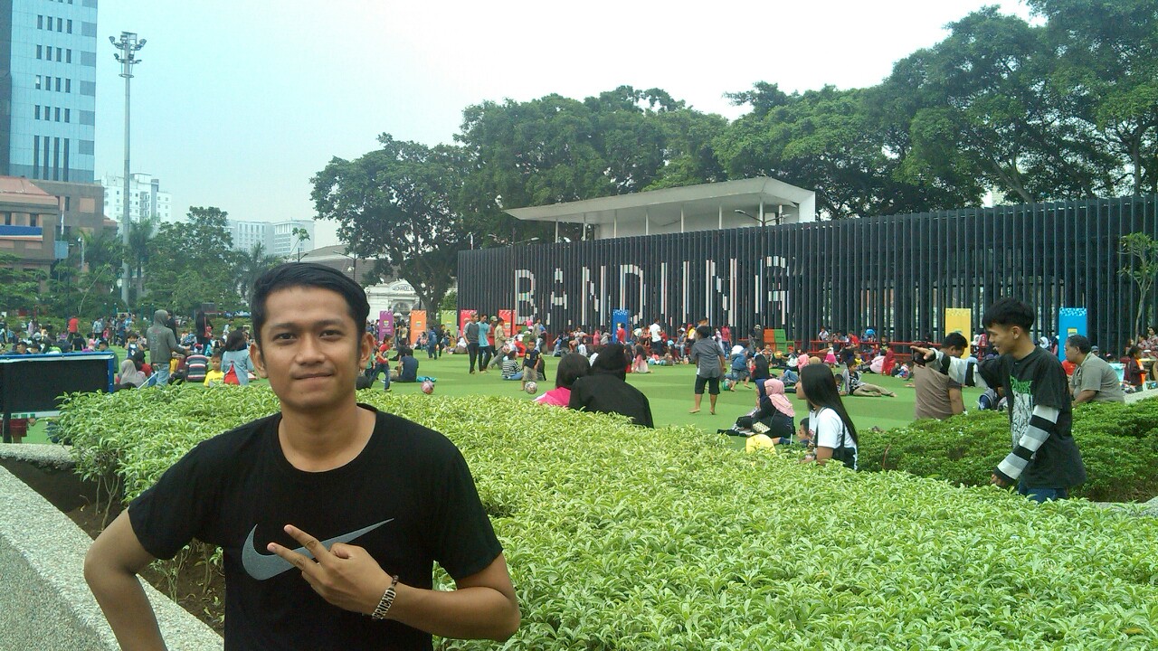 Taman Masjid Agung Bandung