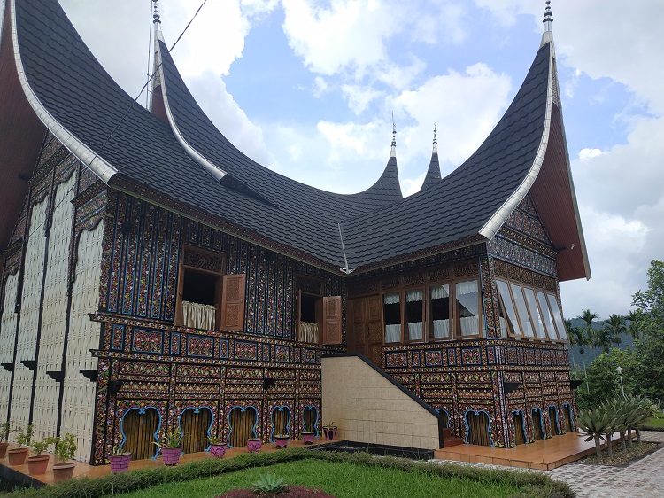 Rumah Jusuf Kalla Lintau Buo