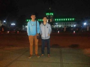Gedung Sate Bandung bareng sepupu