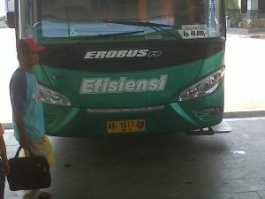 Bus Efisiensi Cilacap-Jogja