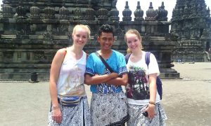 Ciwi ciwi di Candi Prambanan