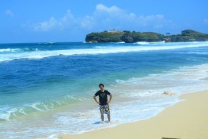 Pantai Sadranan gunung kidul