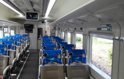 Kereta Api Cilacap-Jogja