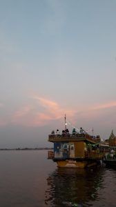 Kapal Wisata Sungai Kapuas
