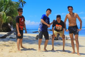Pantai Angso Duo Pariaman