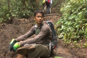 Mendaki Gunung Marapi Bukittinggi