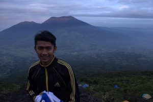 Puncak Marapi Sumatra Barat